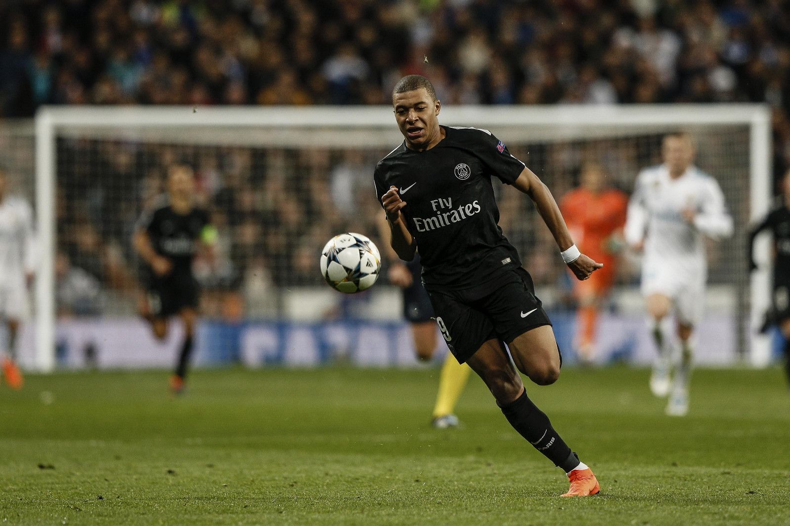 韩国11月大名单：孙兴慜、李刚仁领衔，曹圭成时隔20个月回归（韩国11月国家队名单出炉：孙兴慜、李刚仁领军，曹圭成阔别20个月归队）