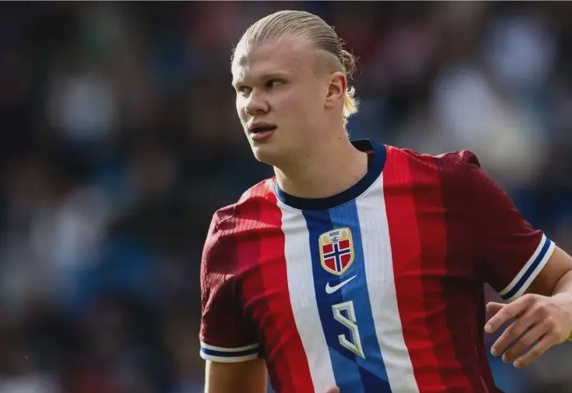 官方：汉堡队长波尔森左脚踝韧带撕裂，预计将缺席数周（官方消息：汉堡队长波尔森左踝韧带撕裂，预计缺阵数周）