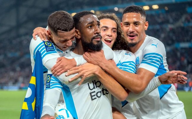 德天空：帕利尼亚已抵达伦敦，他希望本周代表热刺出战拜仁（德天空：帕利尼亚抵达伦敦，盼本周为热刺对阵拜仁登场）