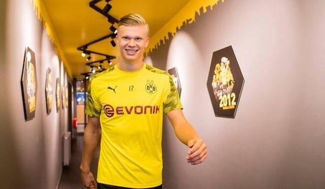 意媒：国米仍希望路易斯-恩里克能证明自己2500万欧元的身价（意媒：国米仍盼路易斯-恩里克踢出配得上2500万欧的身价）