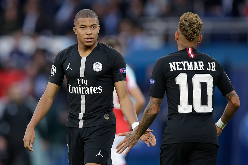 切尔西vs纽卡全场数据：控球率53-47，射门9-11（切尔西对阵纽卡全场统计：控球53%-47%，射门9比11）