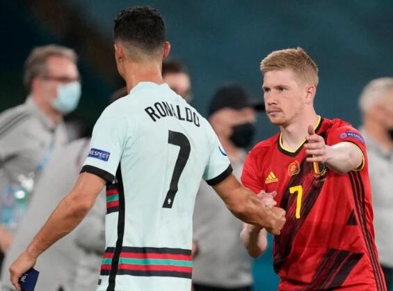 菲尔-琼斯预测欧冠第4轮：利物浦主场不敌皇马，曼城胜多特（菲尔-琼斯欧冠第4轮前瞻：利物浦主场负于皇马，曼城击败多特蒙德）