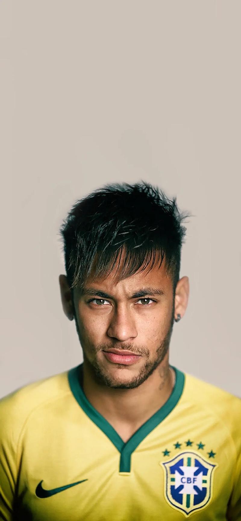 阿斯：阿隆索准备轮换首发，塞瓦略斯和罗德里戈将迎来机会（阿斯透露：阿隆索计划调整首发，塞瓦略斯与罗德里戈有望获得出场机会）