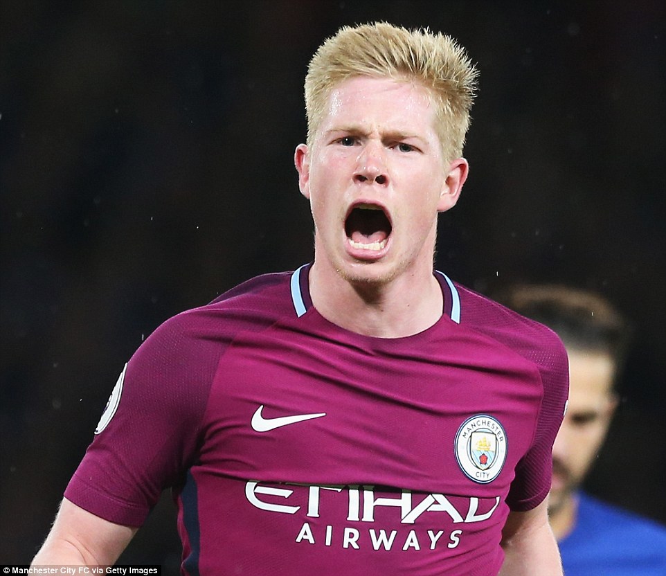 二娃回家了！穆勒现身拜仁主场，观战球队对阵美因茨（二娃归来！穆勒现身安联观战拜仁对阵美因茨）