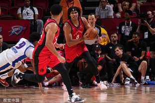 足球国足新星连续两轮破门，迅速走红（国足新秀两轮连破门，火速走红）