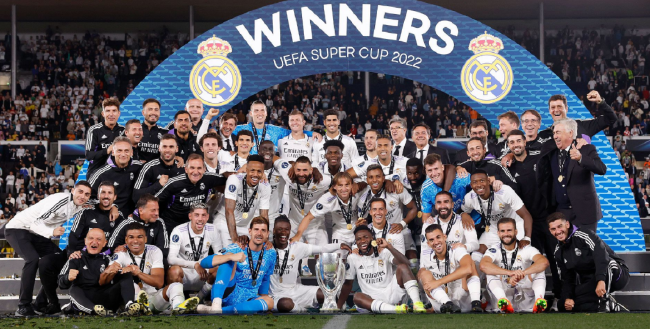 Spotify诺坎普：巴萨的年末胜利堡垒，迎战奥萨苏纳力争五连胜（巴萨坐镇Spotify诺坎普，年末迎战奥萨苏纳剑指五连胜）