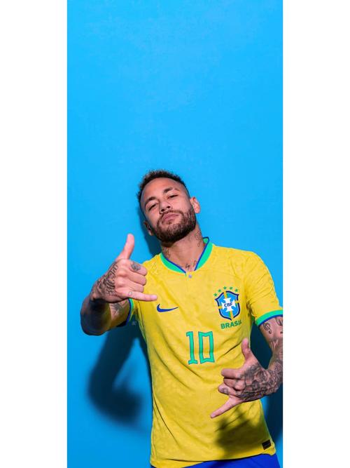 意甲克雷莫纳2比0胜莱切，泰拉恰诺邦多首发卡马尔达替补（意甲：克雷莫纳2-0莱切，泰拉恰诺、邦多首发，卡马尔达列替补）